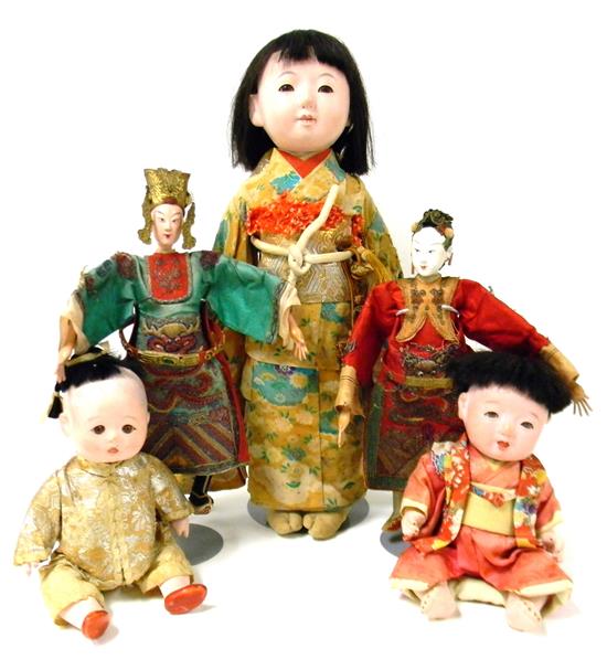 Appraisal: DOLLS Five pieces Ichimatsu doll in polychrome kimono toning and