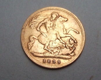 Appraisal: A Victoria old head half sovereign