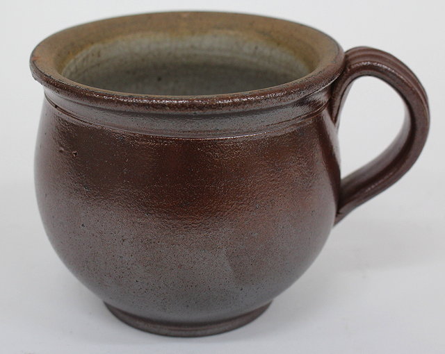 Appraisal: AN ANTIQUE SALT GLAZED STONEWARE SMALL CHAMBER POT with looping