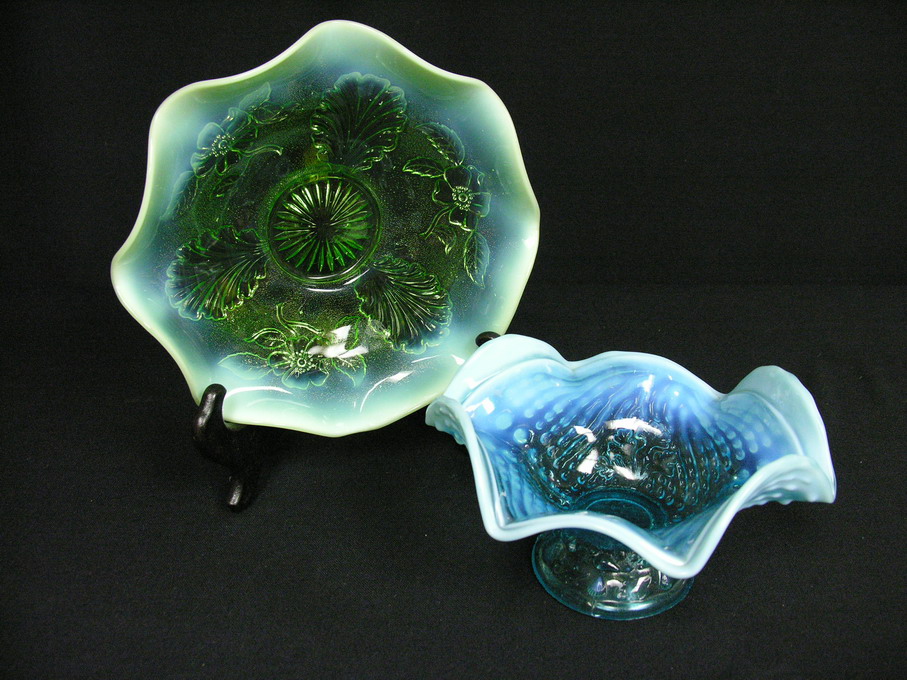 Appraisal: PC OPALESCENT GLASS NORTHWOOD Green Bowl - Marked Northwood Size