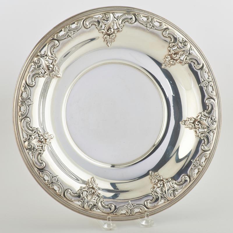 Appraisal: WALLACE GRAND BAROQUE Sterling silver centerpiece bowl Connecticut mid-late th