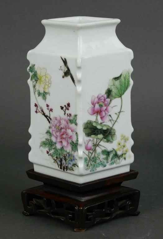 Appraisal: Chinese Famille Rose Diamond shaped vase with bird and floral