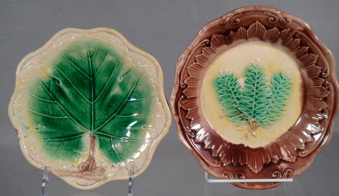 Appraisal: majolica plates leaf fern patterns no chips or cracks Estimate