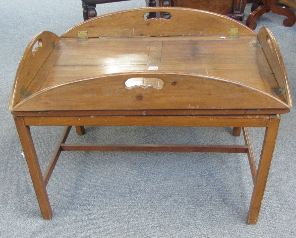 Appraisal: A th century pine drop flap butlers tray on stand