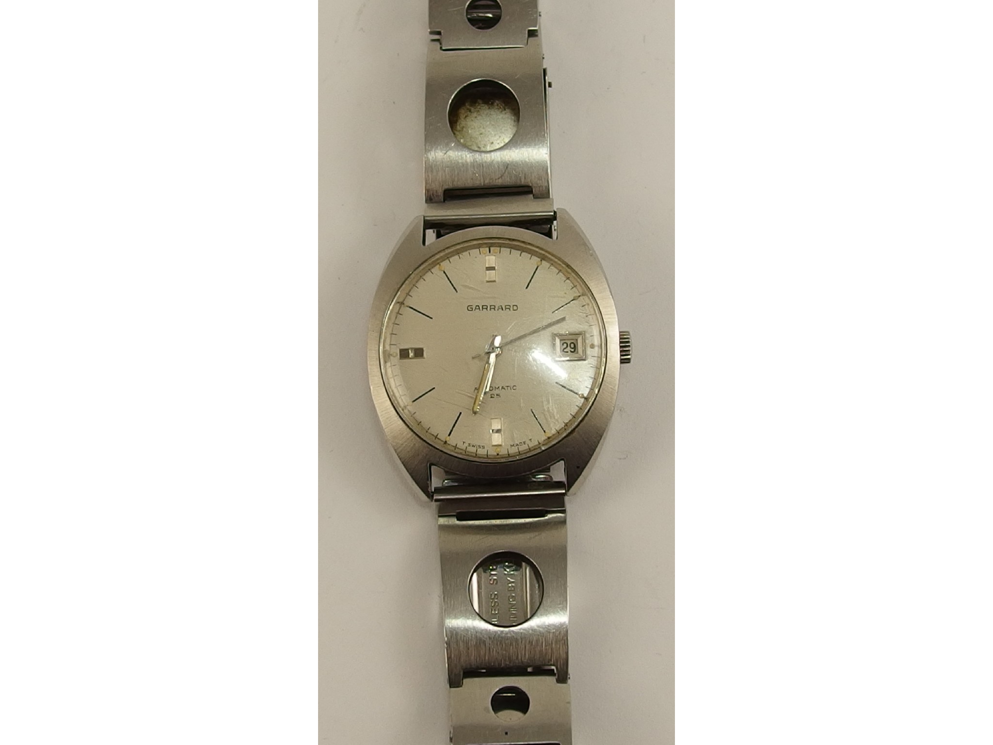 Appraisal: A gents Vintage Garrard Automatic wristwatch