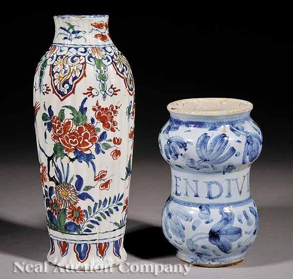 Appraisal: An Antique Tin-Glazed Earthenware Ribbed Vase Delft Kashmiri decor with