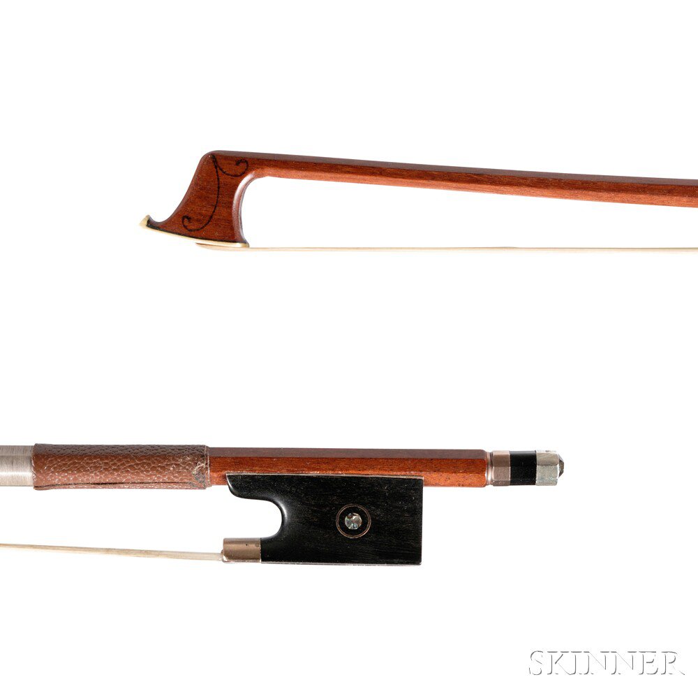 Appraisal: Gold-mounted Violin Bow the octagonal stick unstamped weight grams Estimate