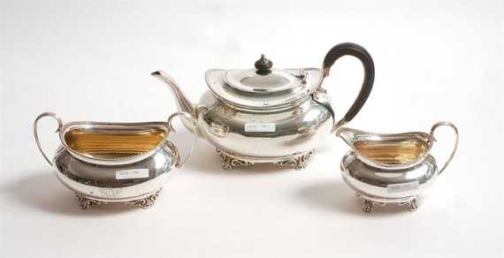 Appraisal: TEA SET Sheffield Maker's mark Atkin Brothers Smooth-sided with gadrooning