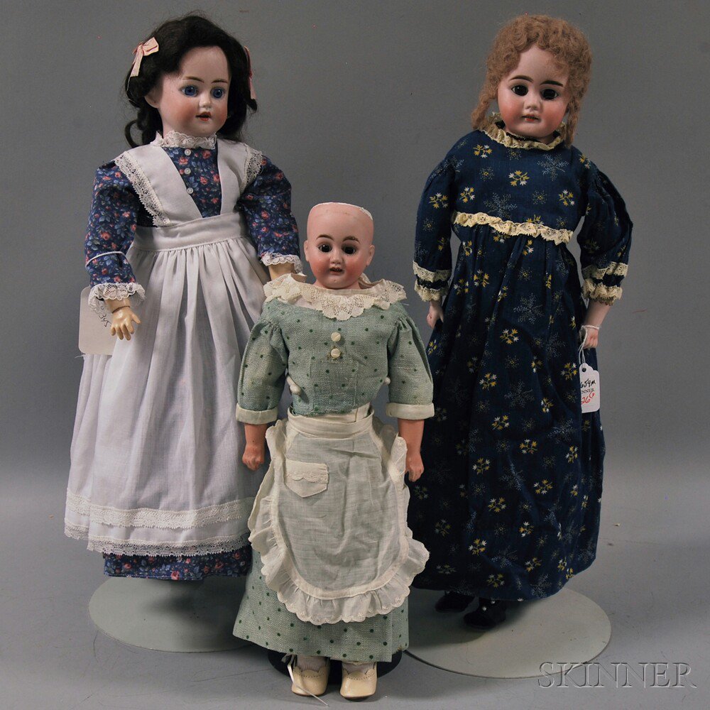 Appraisal: Three German Bisque Head Dolls two shoulder head girls one