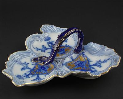 Appraisal: A James Macintyre Aurelian trefoil dish designed by William Moorcroft