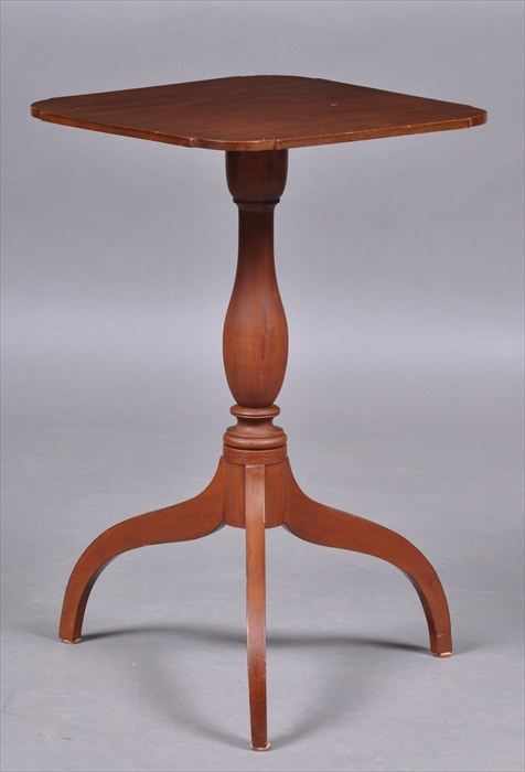 Appraisal: FEDERAL MAHOGANY CANDLESTAND The fixed rectangular top with inset rounded