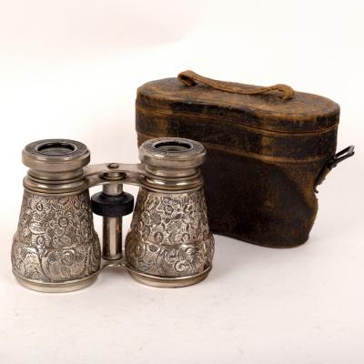 Appraisal: A pair of Victorian silver mounted opera glasses racing binoculars