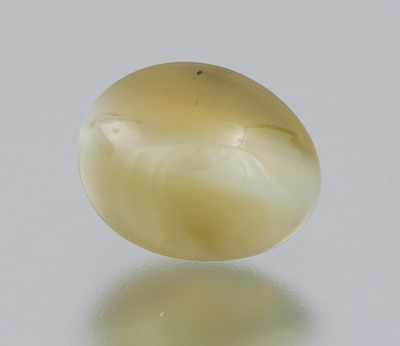 Appraisal: An Unmounted Cats Eye Chrysoberyl Carat Cabochon cut x mm