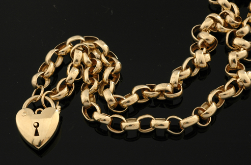 Appraisal: CT GOLD BELCHER LINK NECKLACE TO PADLOCK CLASP WEIGHING GMS