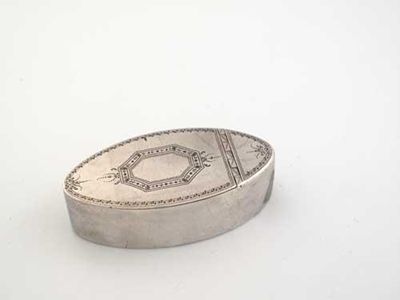 Appraisal: A George III navette-shaped snuff box with a bright cut