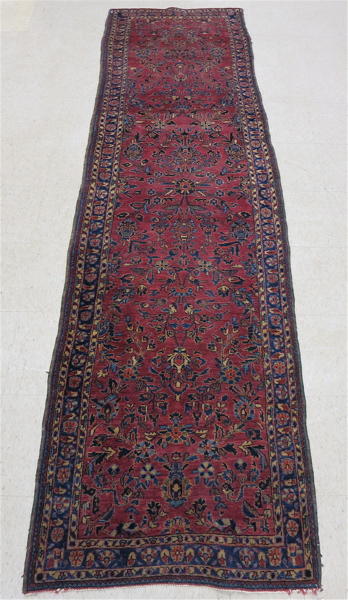 Appraisal: SEMI-ANTIQUE PERSIAN SAROUK RUNNER Arak Province northeastern Iran hand knotted