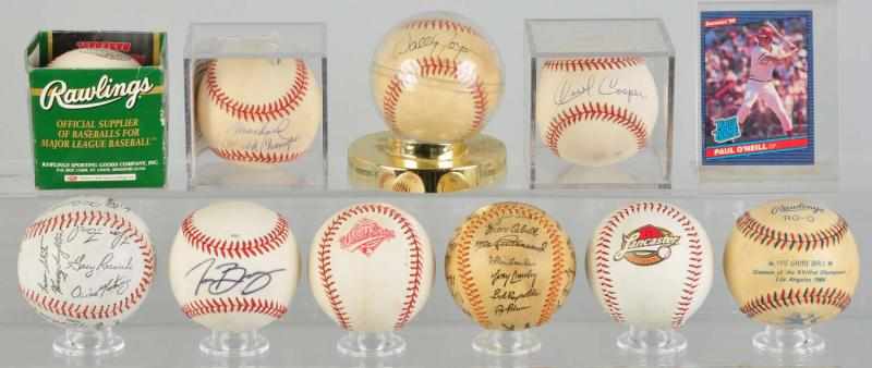 Appraisal: Lot of Baseballs Autographed Baseballs Description Includes one autograph by