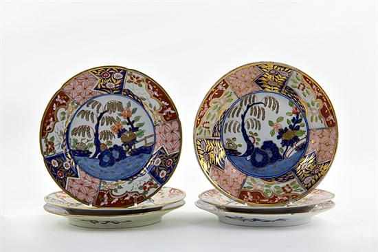 Appraisal: Early English Imari porcelain plates probably Coalport circa decorated in