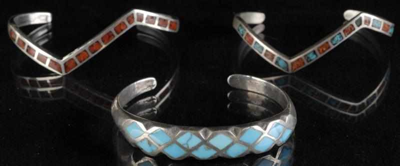 Appraisal: Lot of Silver Native American Indian Bracelets Description All with