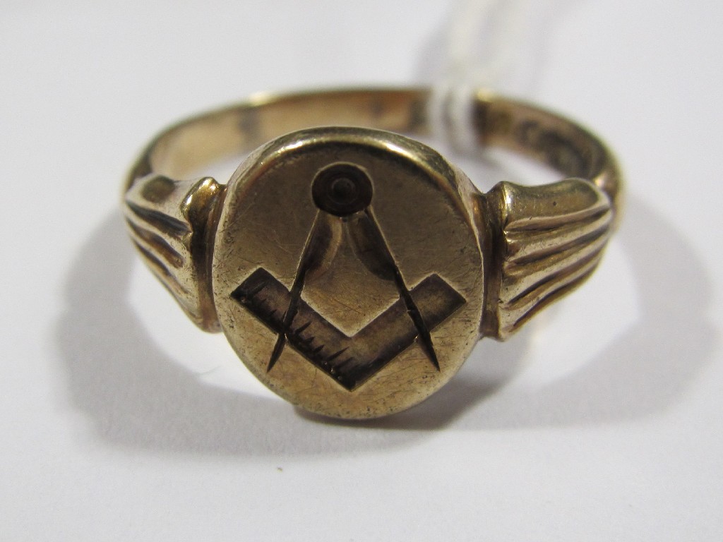 Appraisal: Gents ct gold Masonic dress ring