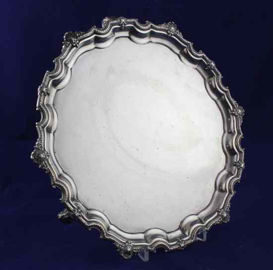 Appraisal: A George V silver salver of shaped circular form with