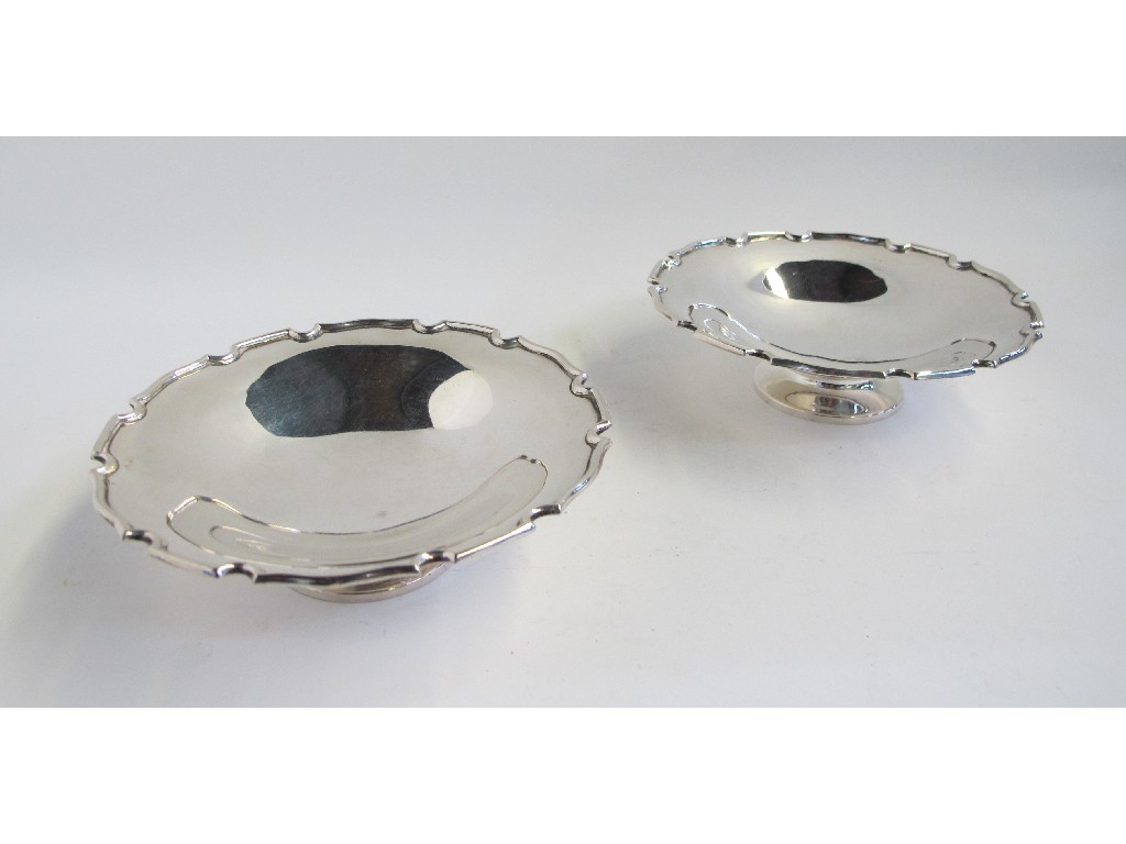 Appraisal: Pair of silver tazzas Birmingham