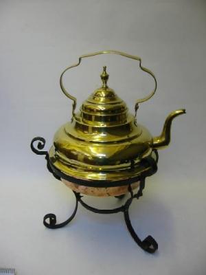 Appraisal: A DUTCH BRASS AND COPPER KETTLE early th century of