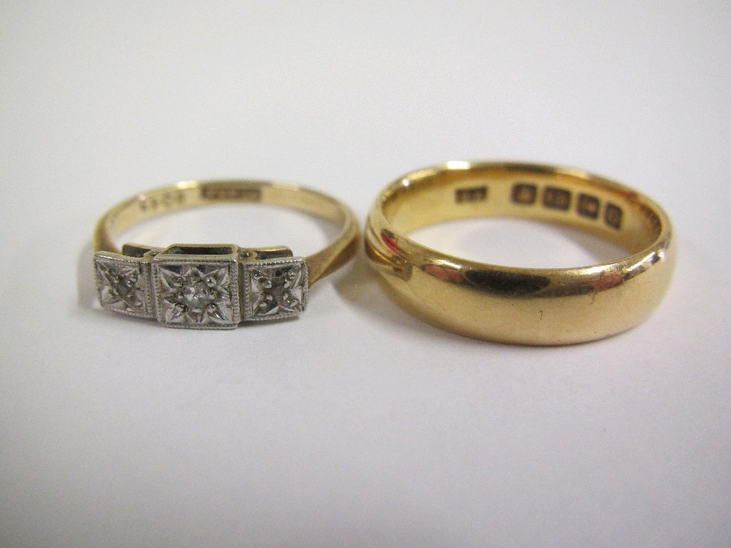 Appraisal: Lot comprising ct gold wedding band gms and a 's