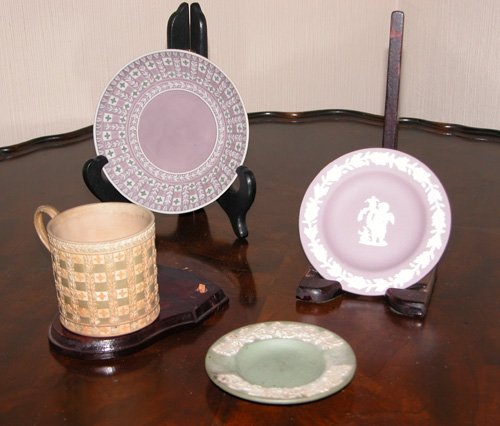 Appraisal: Title Assorted Wedgwood dishes including English Wedgwood wicker ware demitasse