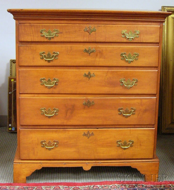 Appraisal: Chippendale Cherry Five-Drawer Chest ht wd in