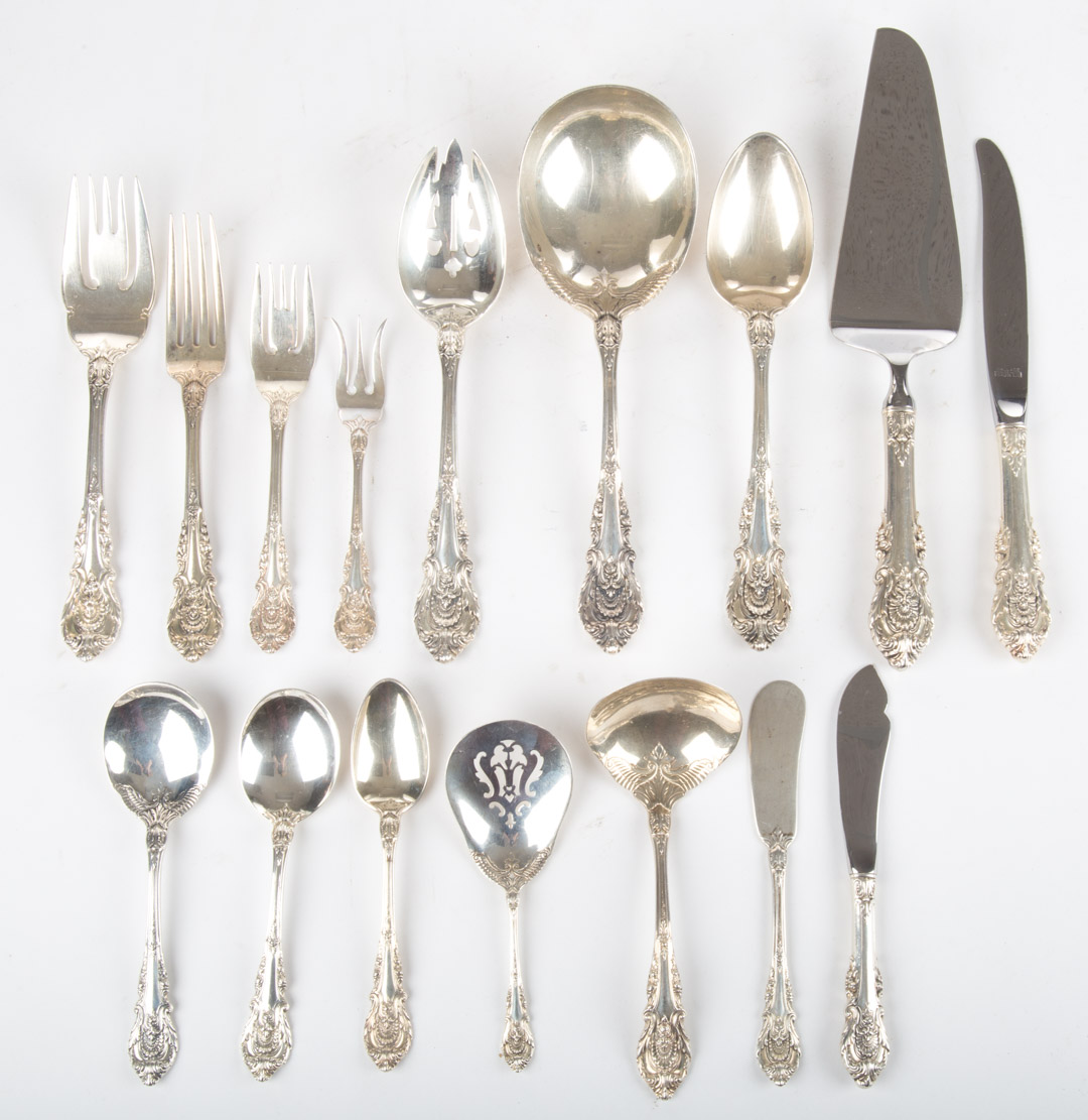 Appraisal: Wallace Sir Christopher sterling silver flatware comprising pieces including knives