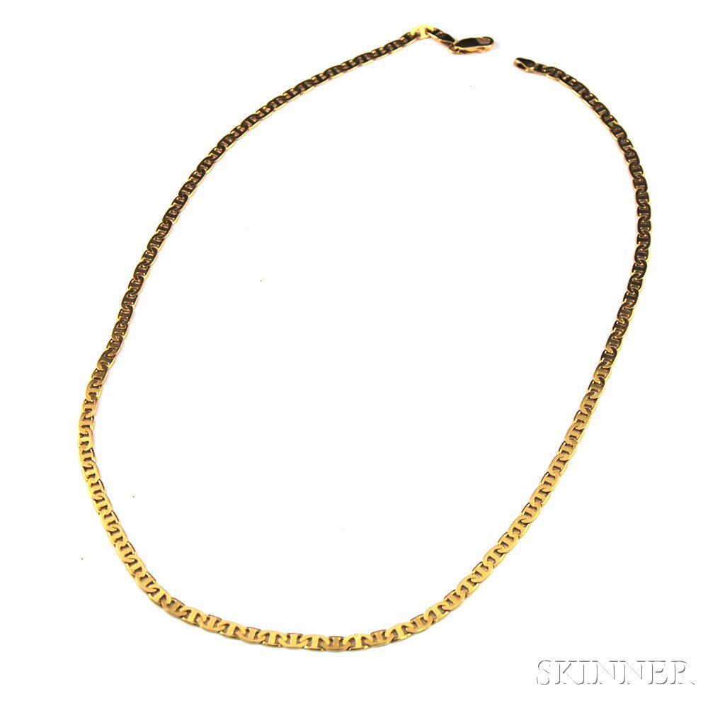 Appraisal: kt Gold Mariner Chain Necklace composed of interlocking oval links