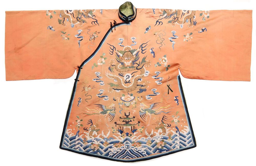 Appraisal: AN ELABORATE ANTIQUE EMBROIDERED SILK CHINESE ROBE The silk ground