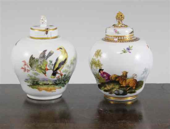 Appraisal: Two Meissen ogee shaped tea caddies and covers Marcolini period