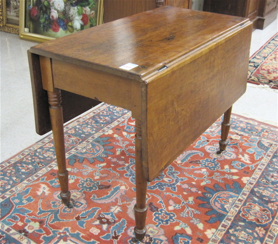 Appraisal: ANTIQUE DROP-LEAF DINING TABLE American th century with rectangular top