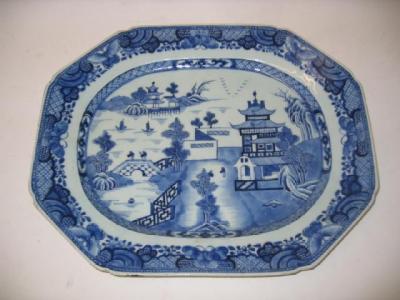 Appraisal: A CHINESE PORCELAIN MEAT PLATE th century of canted oblong