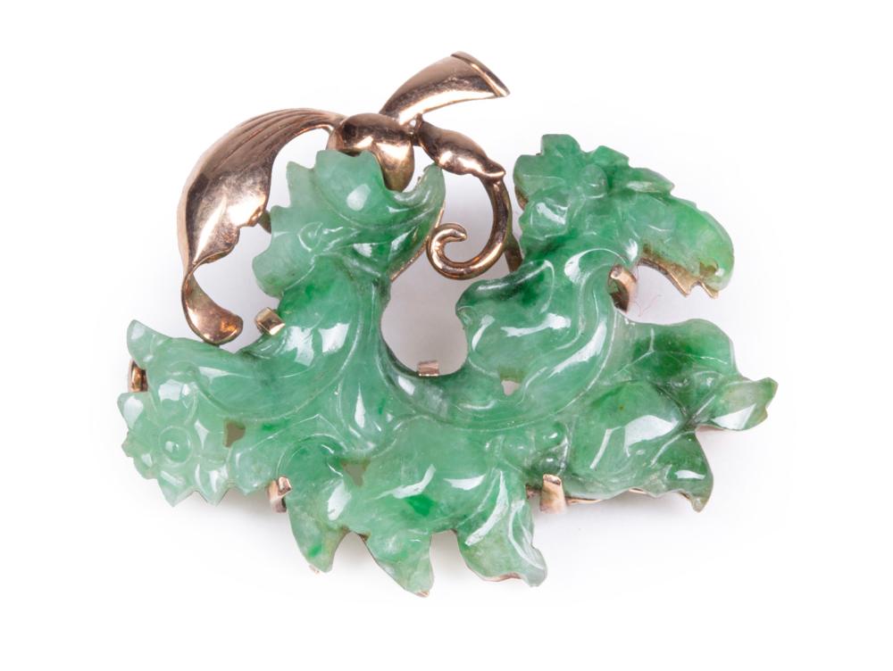 Appraisal: KT YELLOW GOLD AND JADEITE BROOCH kt Yellow Gold and