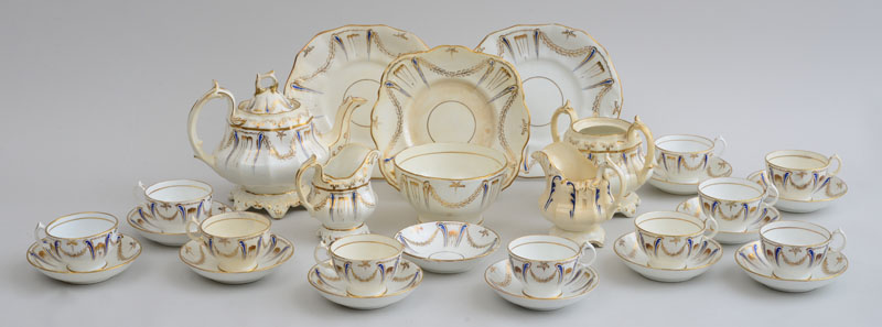 Appraisal: ENGLISH PORCELAIN TWENTY-NINE-PIECE PART-TEA SERVICE Marked in underglaze gold '