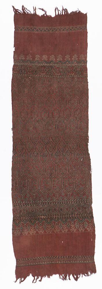 Appraisal: Rare Pua Kombu Sungkit th C th century ceremonial weaving