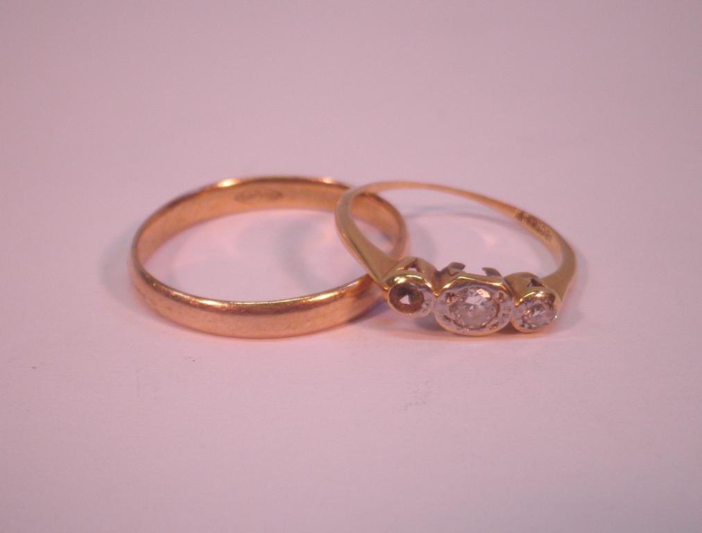 Appraisal: A diamond and yellow metal ring and a yellow metal