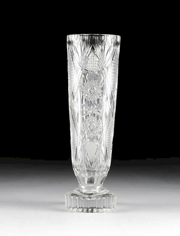 Appraisal: A CONTINENTAL CUT CRYSTAL VASE LATE TH EARLY TH CENTURY