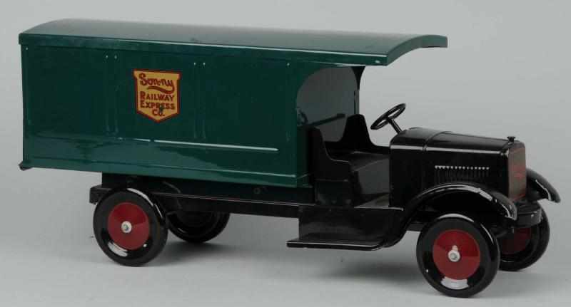 Appraisal: Pressed Steel Son-ny Railway Express Truck Toy Description Complete restoration