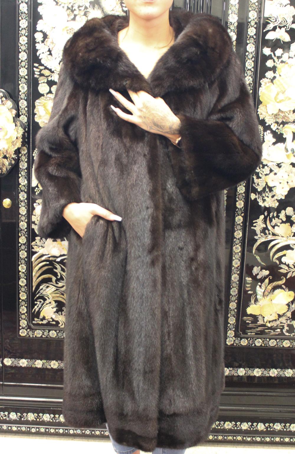 Appraisal: LADY'S FULL LENGTH MINK COAT dark brown fur with three