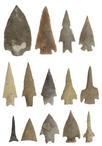 Appraisal: lot of Central Texas archaic points dating from B C-