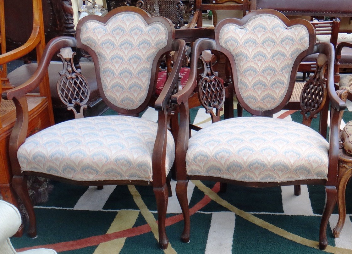 Appraisal: A pair of late th century mahogany framed shaped tub