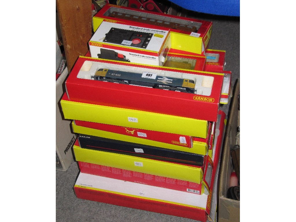 Appraisal: Extensive lot of boxed Hornby model engines and a turntable