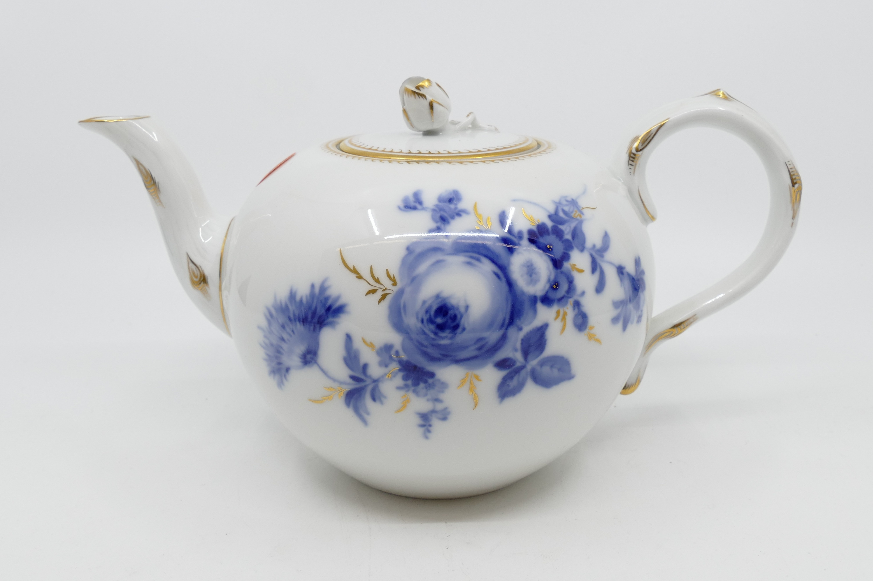 Appraisal: Meissen Blue Flowers Porcelain Teapot Gilt decoration rose lid finial