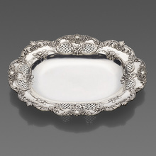 Appraisal: Tiffany Co TRAY New York USA c - sterling silver