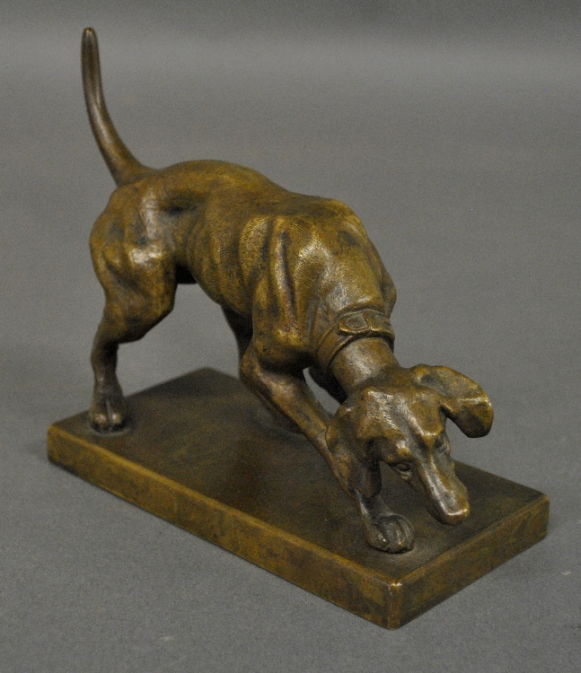 Appraisal: - Bronze hound dog at work French School c h