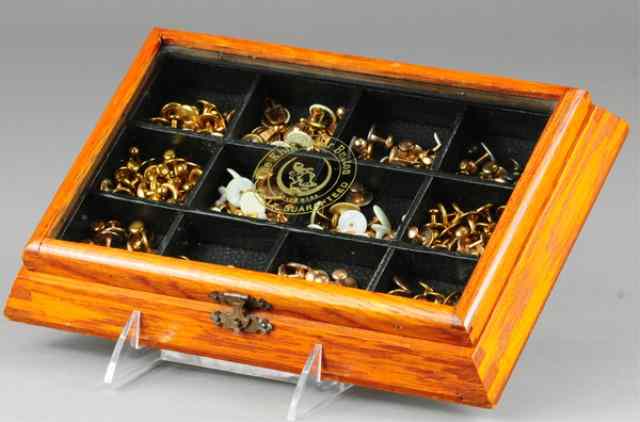 Appraisal: COLLAR BUTTON DISPLAY CASE King Collar Button small wood case